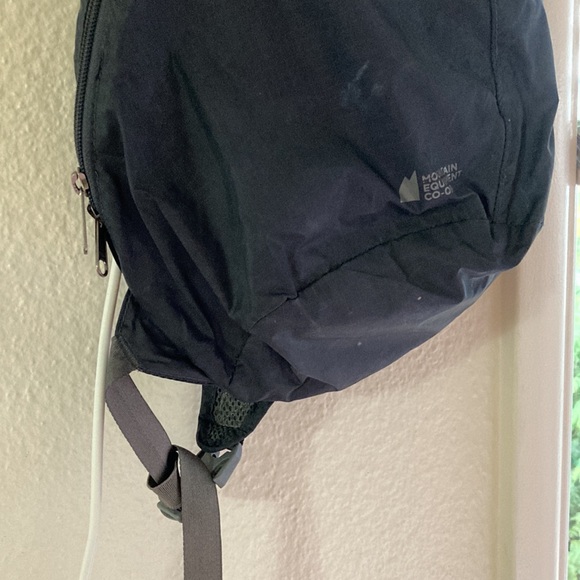 Mountain Co Op Hiking bag - Picture 4 of 4